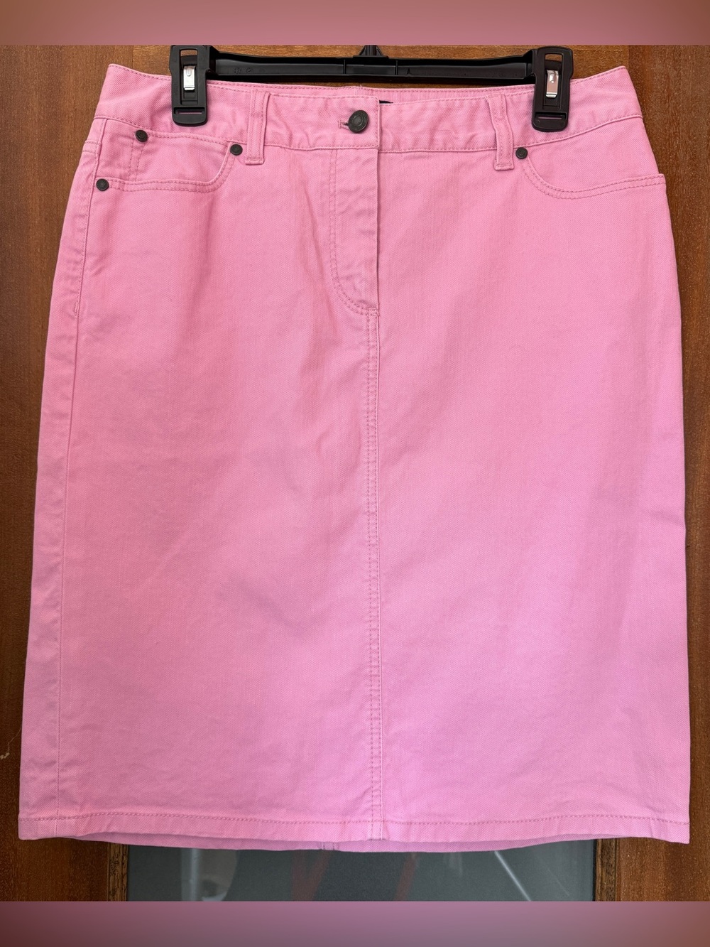 Talbots Women PINK Straight Fit Classic 5 Pocket Denim Skirt Dark Hardware-6